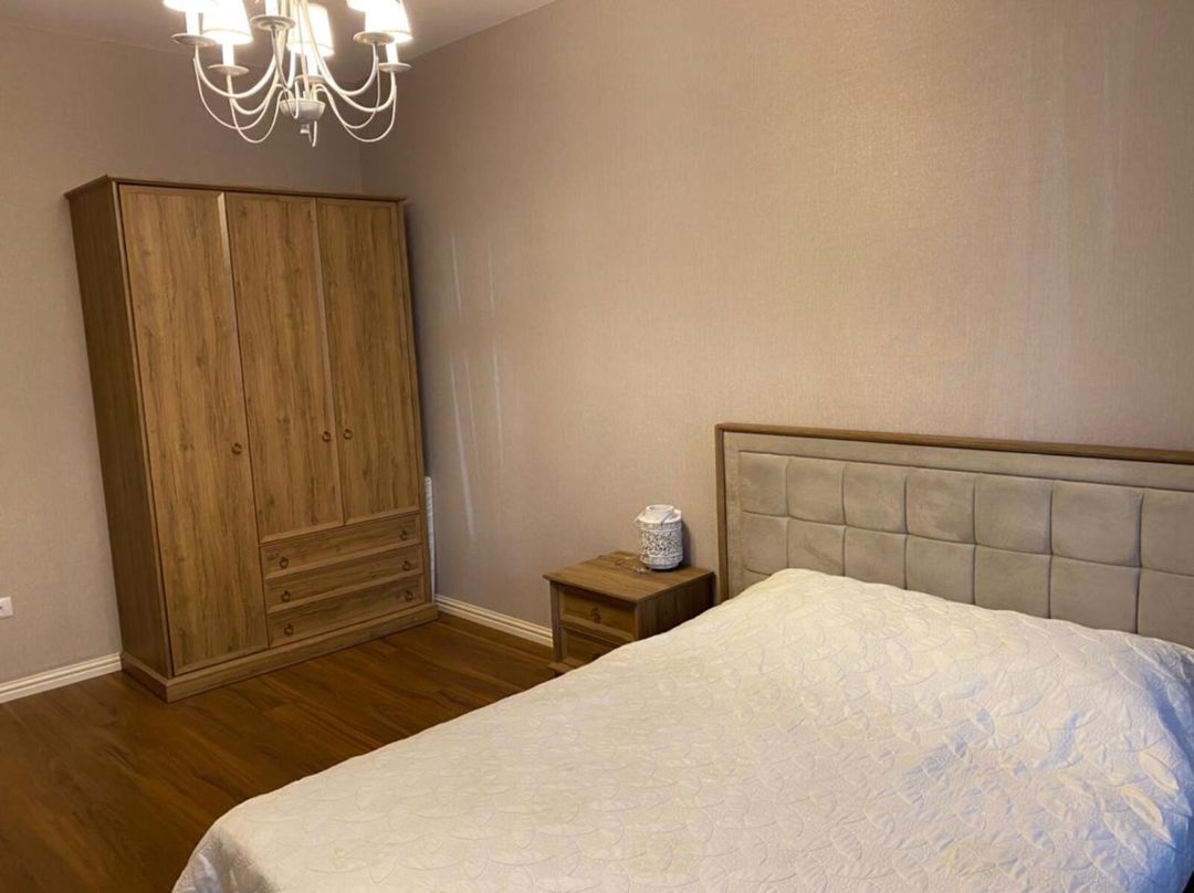 İcarəyə verilir 4 otaqlı yeni tikili 180 m² — Mənzil, Bakı (5)