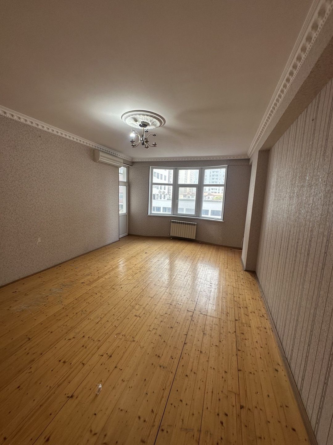 Satılır 3 otaqlı yeni tikili 122 m² — Mənzil, Bakı