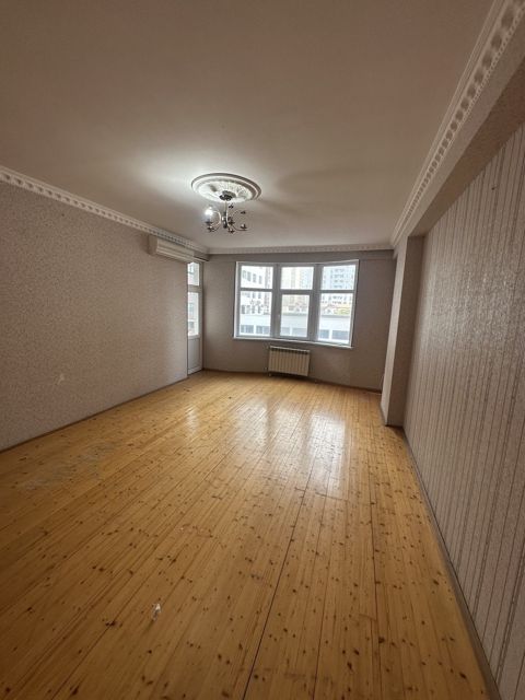 Satılır 3 otaqlı yeni tikili 122 m² — Bakı