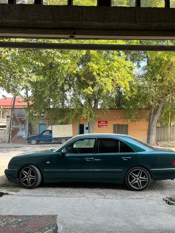 Mercedes E 320, 3.2 L, 1995 il, 250 000 km — Avtomobillər, Şəmkir (6)