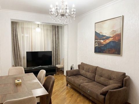 Satılır 2 otaqlı köhnə tikili 53 m² — Bakı