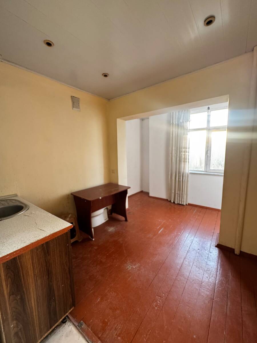 Satılır 1 otaqlı köhnə tikili 45 m² — Mənzil, Bakı (5)