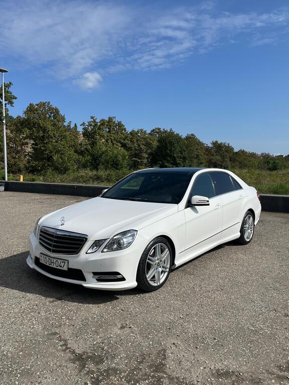 Mercedes E 200, 1.8 L, 2012 il, 179 000 km 10-DH-047 — Avtomobillər, Quba