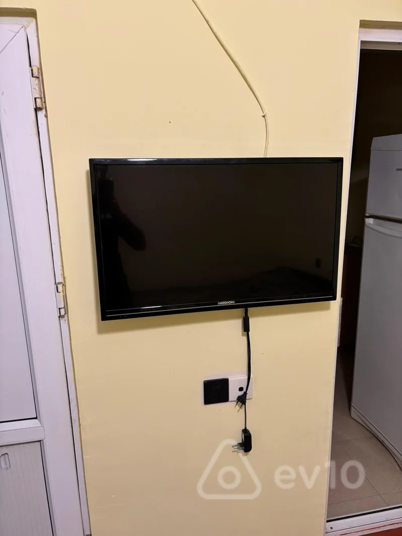 1 otaqlı həyət evi, 40 m², Yeni Günəşli — kirayə — Ev, villa, Bakı (7)
