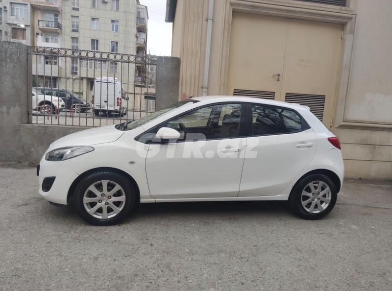 Mazda 2 1.6 L, 2012, 150 000 km 08-BX-593 — Avtomobillər, Bakı (9)
