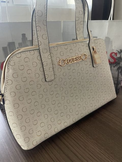 Guess qadın əl çantası - Model: Top-handle/handbag tipli, ikili qulp — Bakı