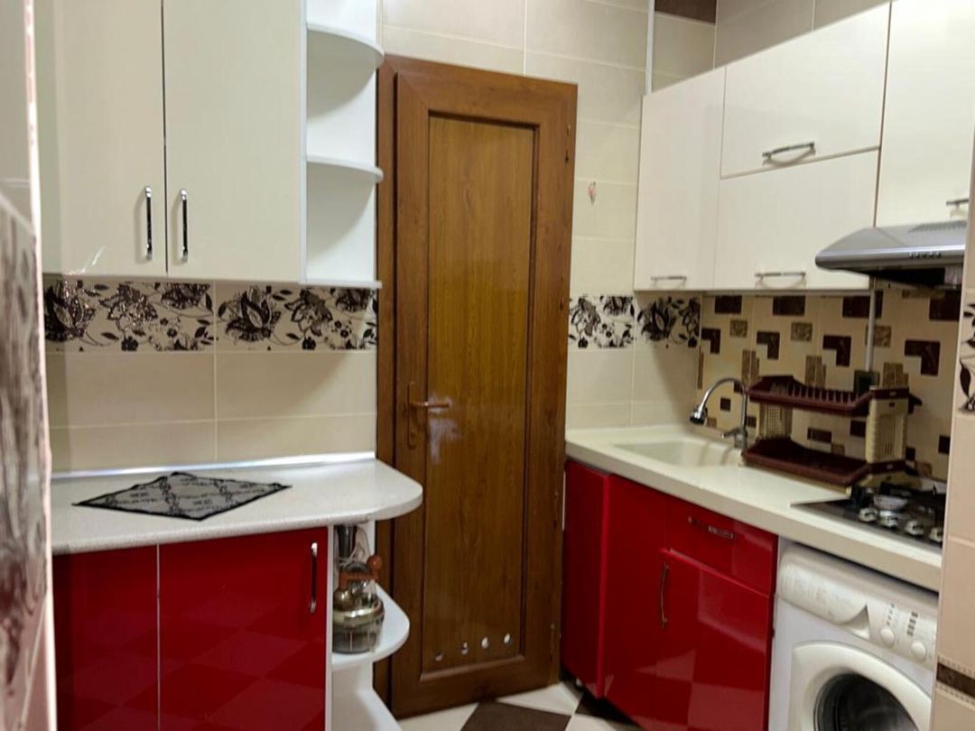 Satılır 3 otaqlı köhnə tikili 80 m² — Mənzil, Bakı (2)