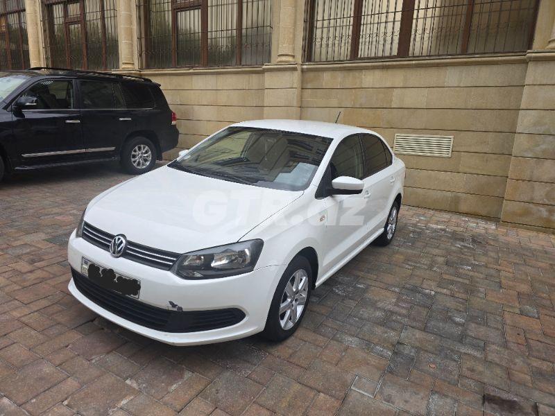 Volkswagen Polo 1.6 L, 2013, 254 000 km — Avtomobillər, Bakı (6)