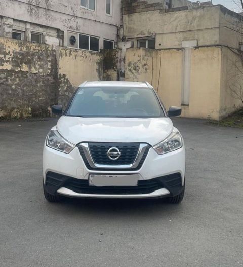 Nissan Kix: 1.6 l 2017 il — Bakı