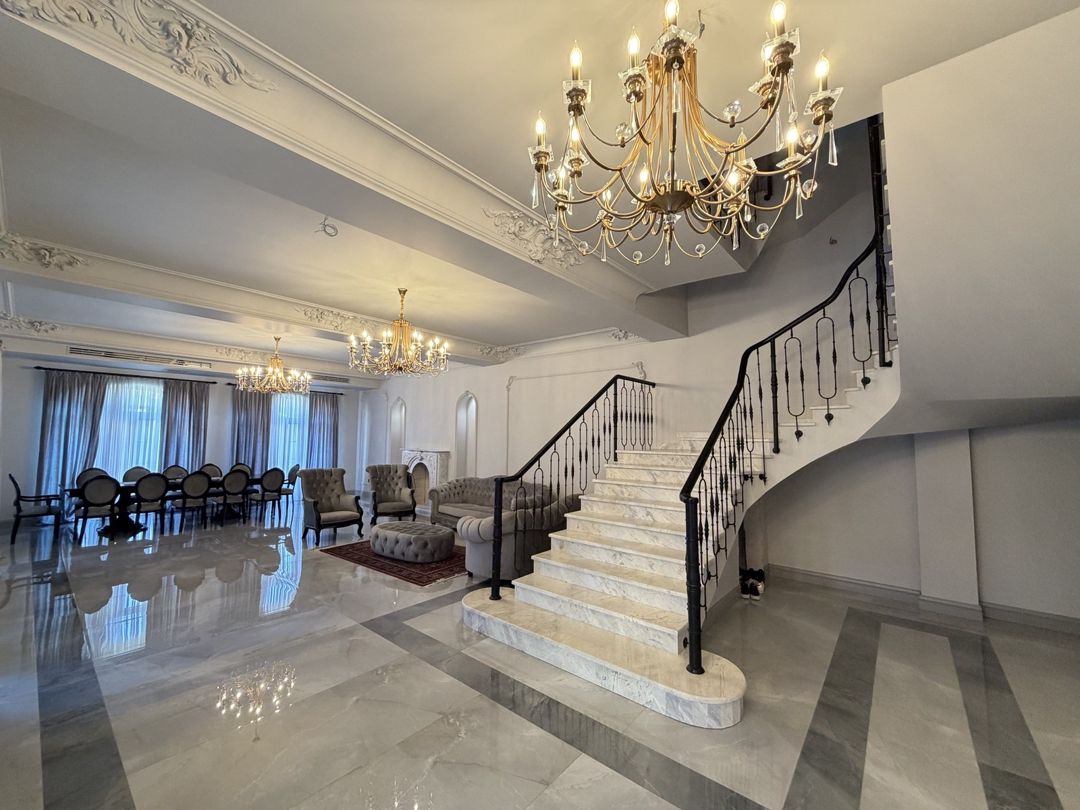 Satılır 8 otaqlı həyət evi/bağ evi 430 m² — Ev, villa, Bakı (2)