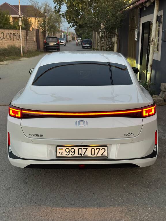 Changan Qiyuan A05, 1.5 L, 18.99 kWh, 2025 il, 17 200 km 99-QZ-072 — Avtomobillər, Bakı (2)