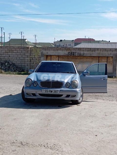 Mercedes E 220 d 2.2 L, 2000, 350 000 km — Neftçala