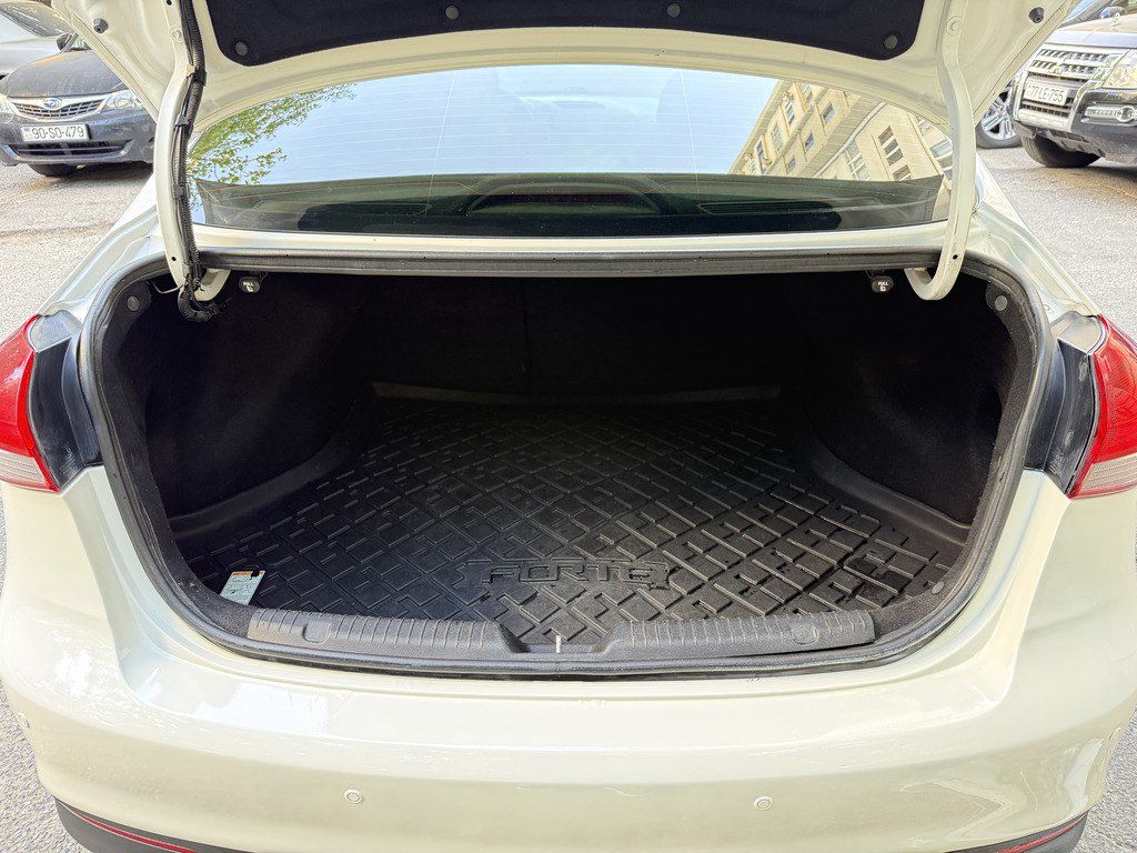 Kia Forte, 2.0 L, 2016 il, 166 501 km 77-ET-845 — Avtomobillər, Bakı (6)