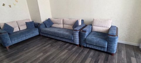 Divan dəsti 4 hissədən ibarətdir, 1 böyük divan, 1 kiçik divan 2 — Cəbrayıl