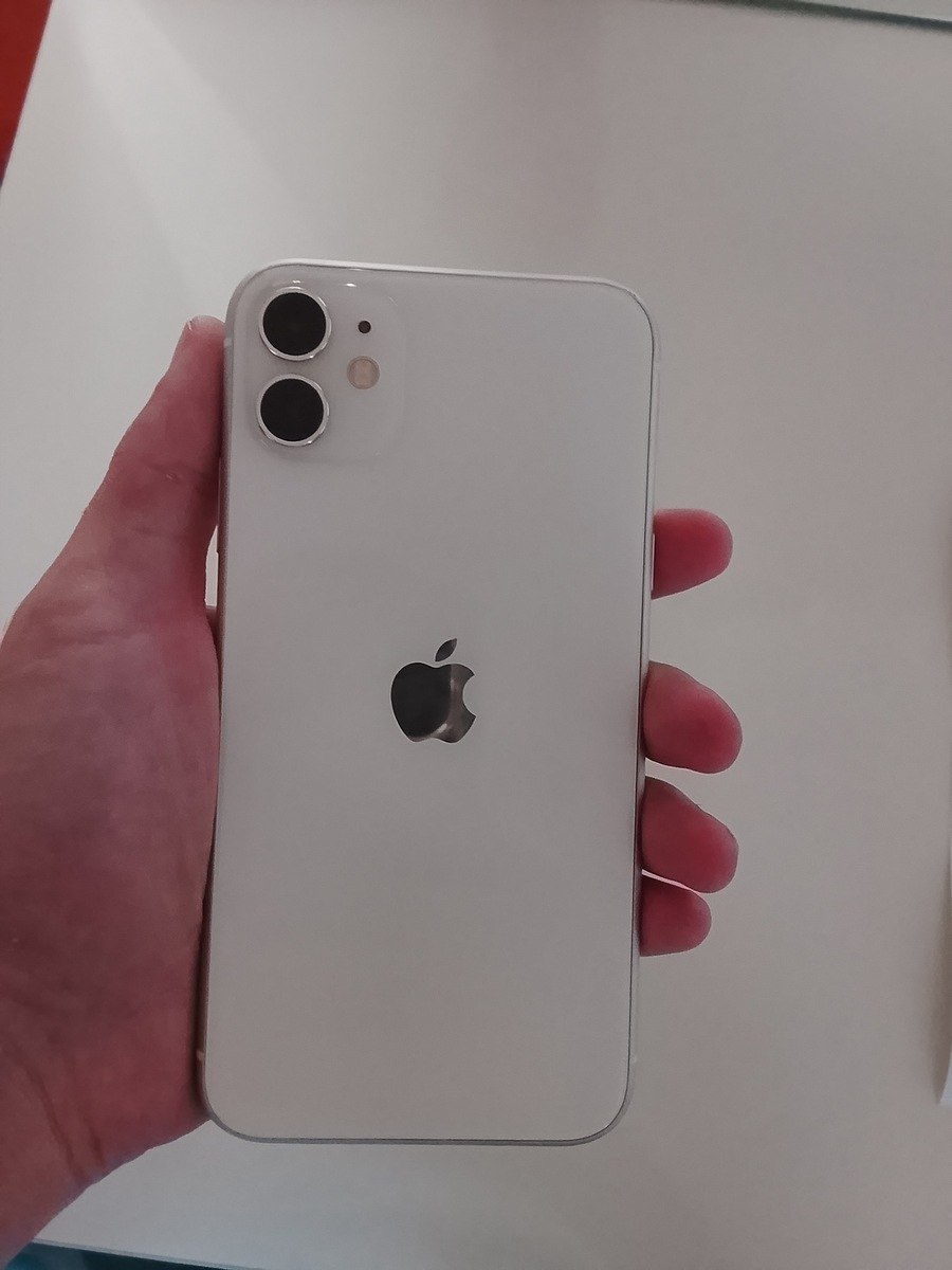 Apple iPhone 11 White 64GB/4GB — Smartfonlar, Mingəçevir