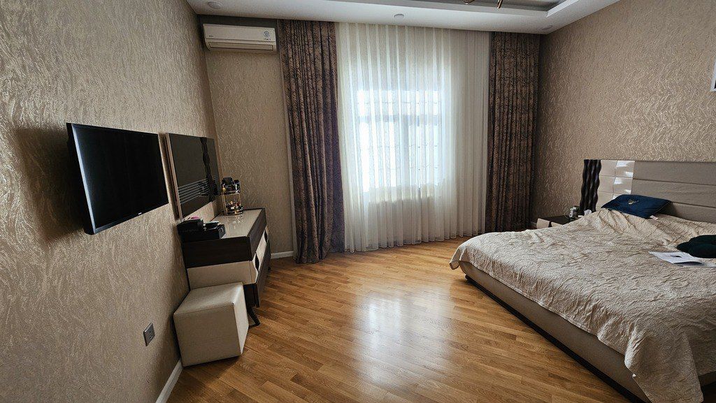 Satılır 7 otaqlı həyət evi/bağ evi 500 m² — Ev, villa, Bakı (12)