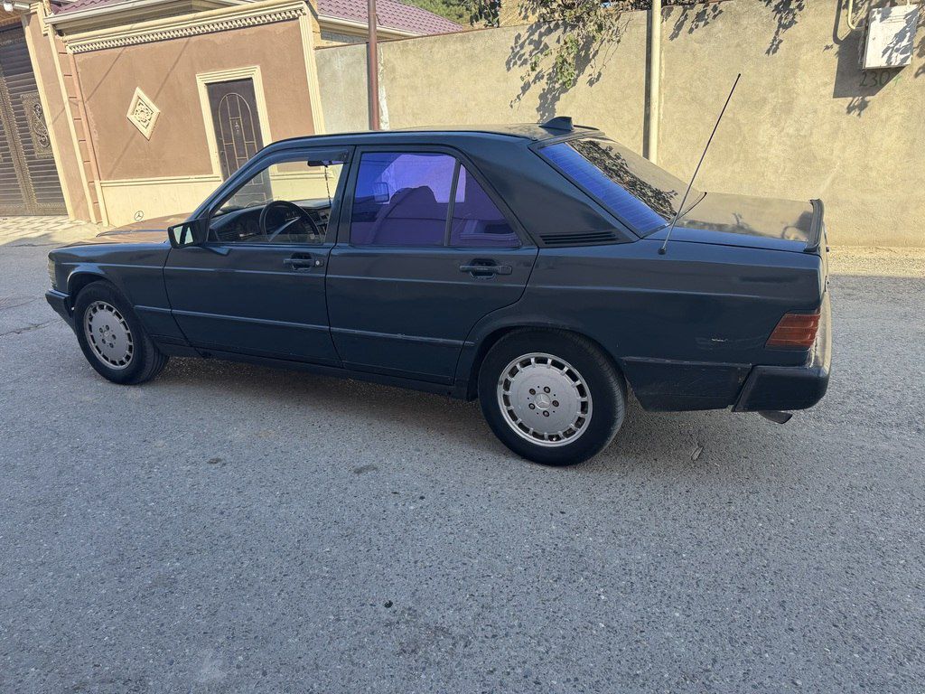 Mercedes 190, 2.3 L, 1986 il, 336 742 km — Avtomobillər, Bakı (6)