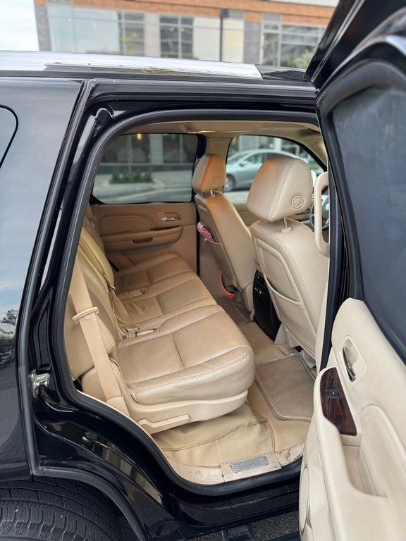 Cadillac Escalade, 6.2 L, 2008 il, 111 215 km — Avtomobillər, Bakı (10)