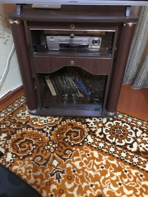 İşlənmiş, Düz TV altlığı, Polkalı, Taxtalı, Azərbaycan — Sumqayıt