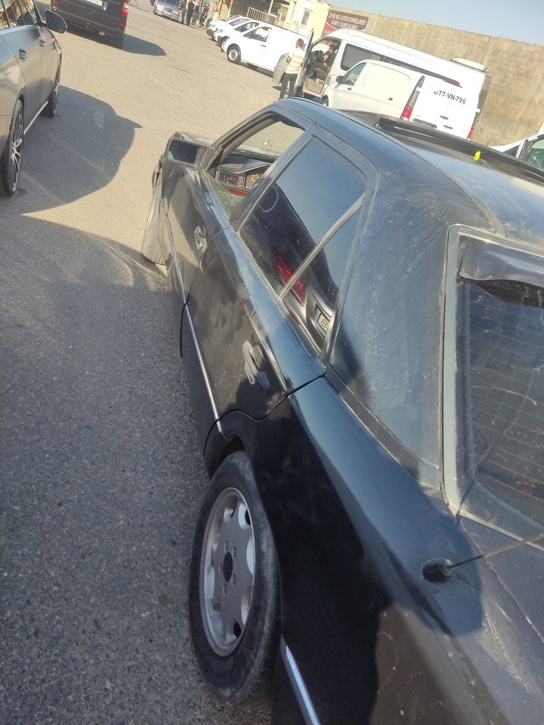 Mercedes 200 D, 2.0 L, 1991 il, 546 750 km 10-VO-572 — Avtomobillər, Bakı (7)