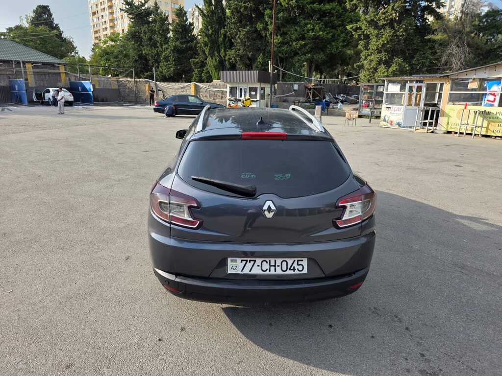 Renault Megane, 1.5 L, 2011 il, 301 000 km 77-CH-045 — Avtomobillər, Bakı (3)