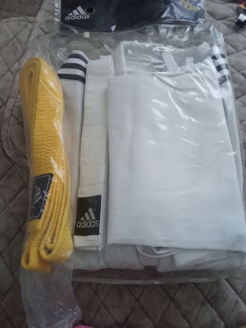 Adidas cüdo kimanosu tep təzədir bir dəfə bele olsun geyinilmiyib M — Bakı