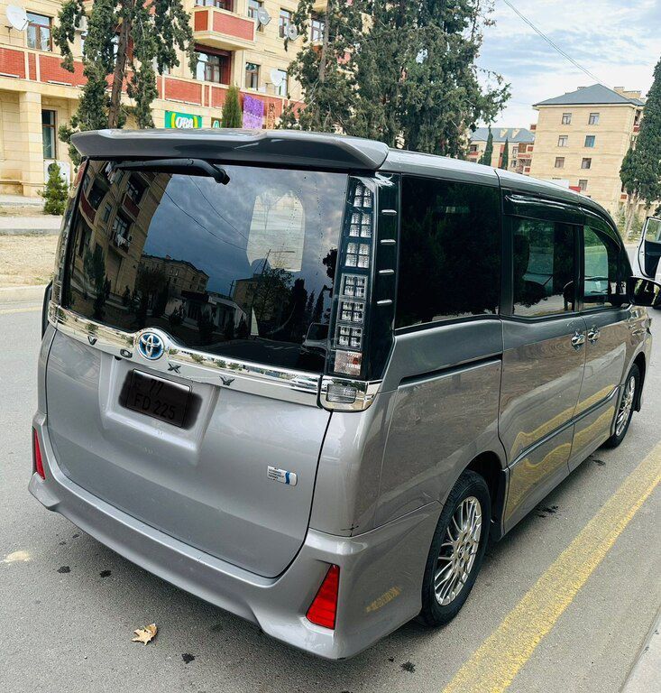Toyota Voxy, 1.8 L, 1 kWh, 2017 il, 210 000 km — Avtomobillər, Goranboy (7)