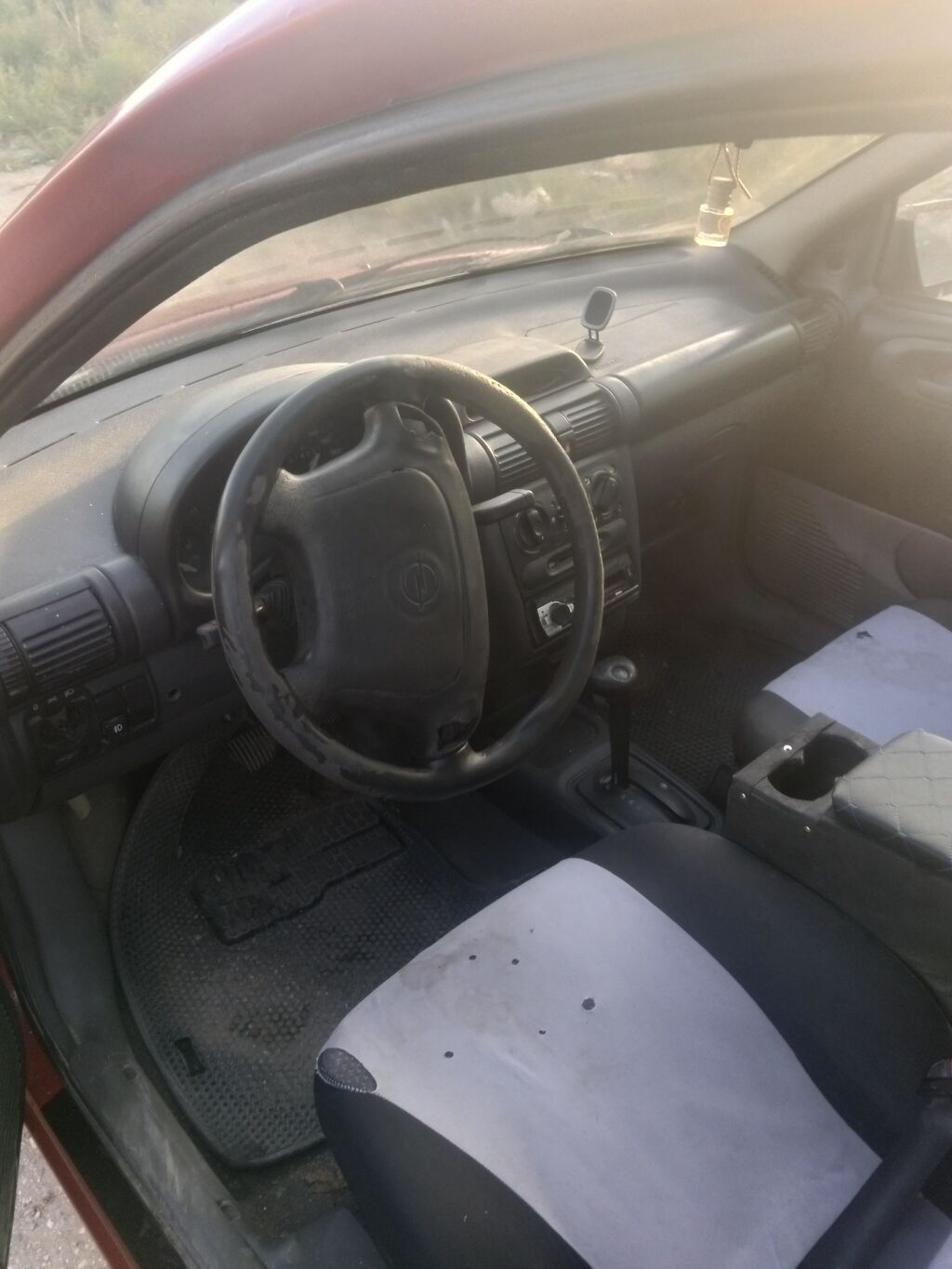 Opel Corsa: 1 l Hetçbek — Avtomobillər, Bakı (2)