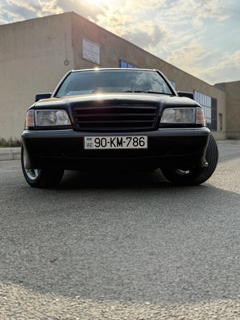 Mercedes C 230, 2.3 L, 1997 il, 488 734 km — Yevlax