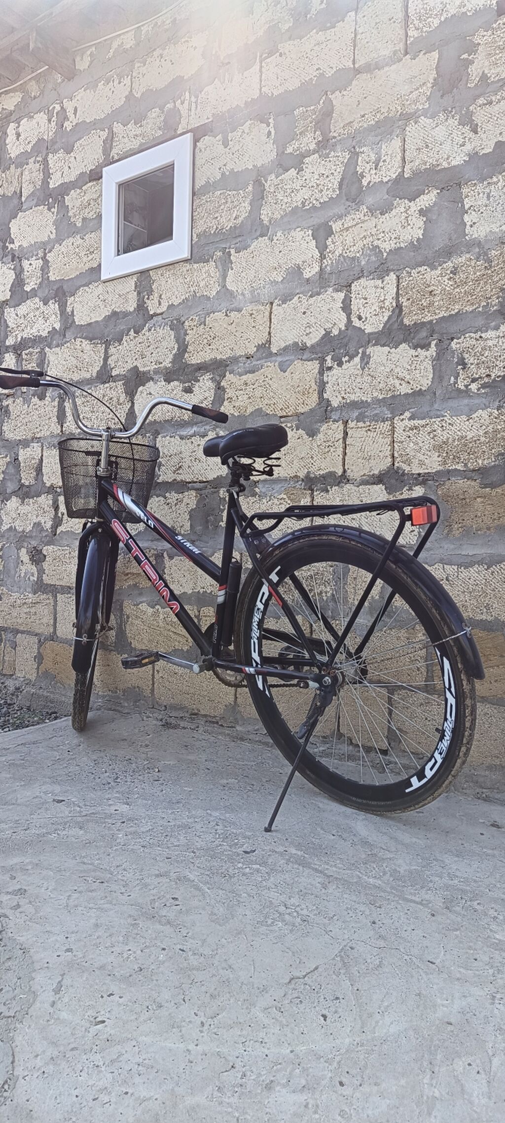 Yeni Şəhər velosipedi Stels, 28", sürətlərin sayı: 1, Ünvandan götürmə — Yol velosipedləri, Sabirabad