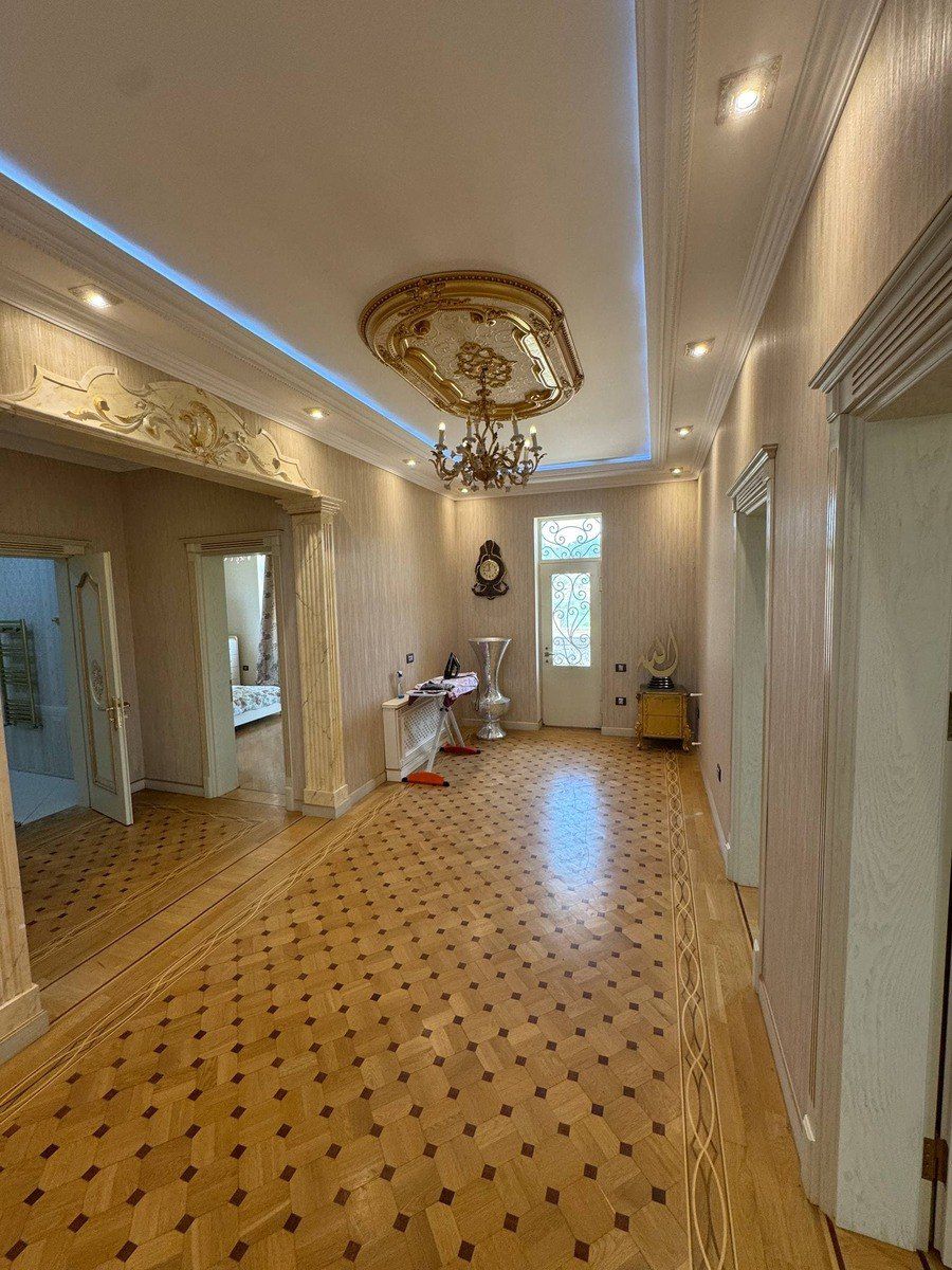 Satılır 7 otaqlı həyət evi/bağ evi 460 m² — Ev, villa, Bakı (10)