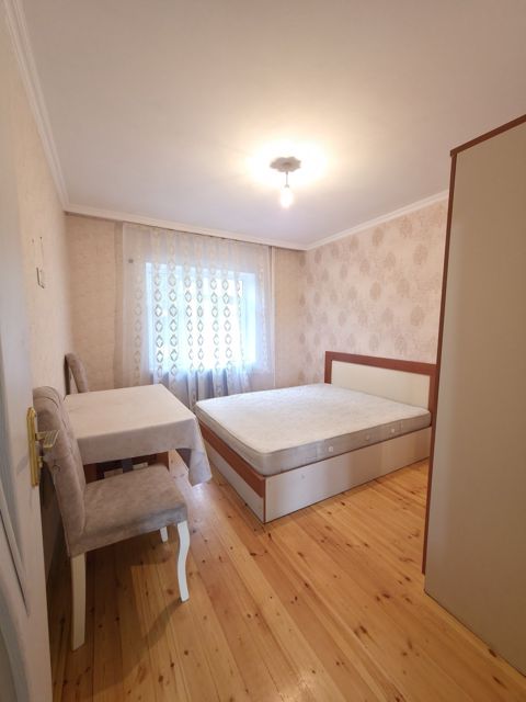 Satılır 2 otaqlı köhnə tikili 36 m² — Bakı