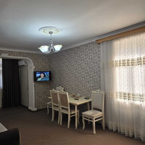 Satılır 2 otaqlı köhnə tikili 40 m² — Bakı