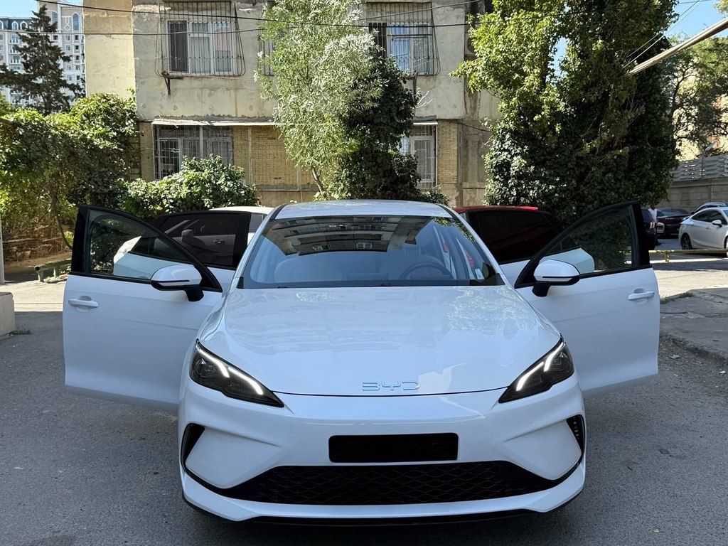 BYD Seal 05, 1.5 L, 15.87 kWh, 2025 il, 11 500 km — Avtomobillər, Bakı