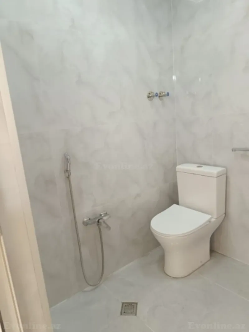 Kirayə verilir Qaraj 38 m² Bakı, Səbail r., Badamdar — Garaj, Bakı (6)