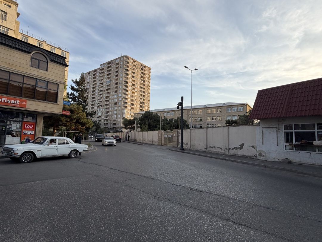Satılır 2 otaqlı köhnə tikili 40 m² — Mənzil, Bakı (2)