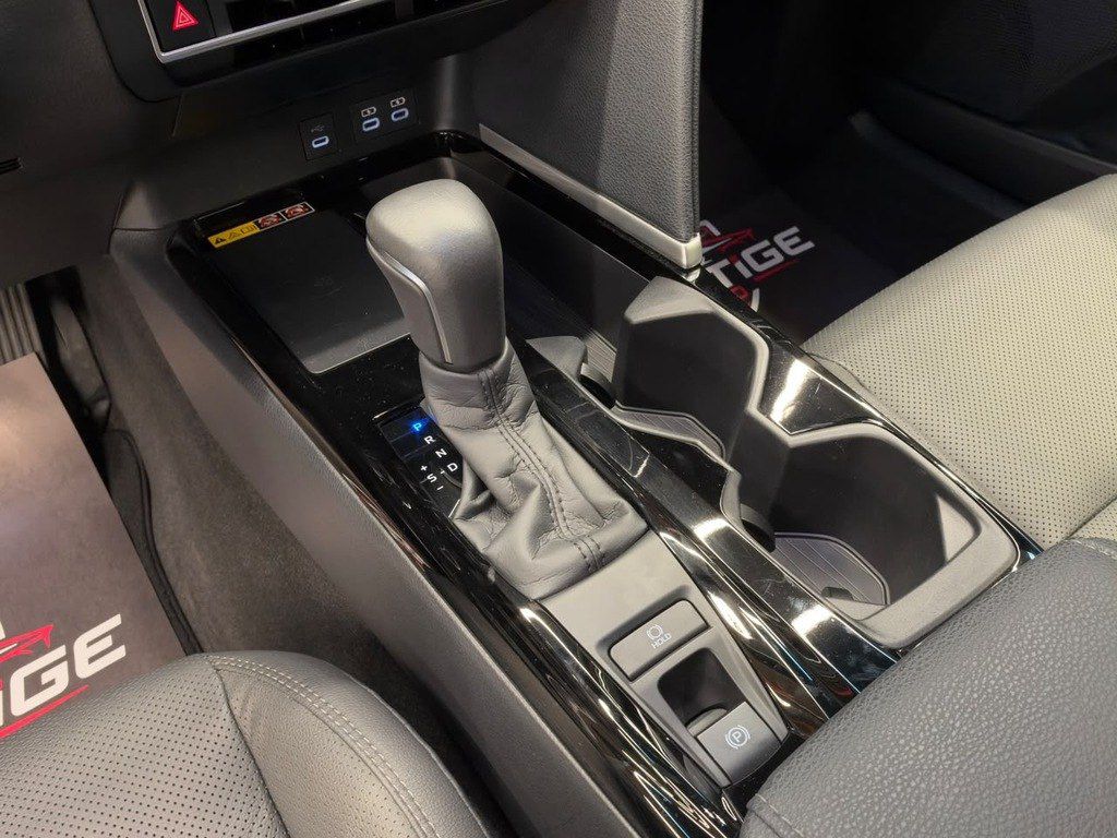 Toyota Camry, 2.5 L, 2026 il, 5 000 km — Avtomobillər, Bakı (11)