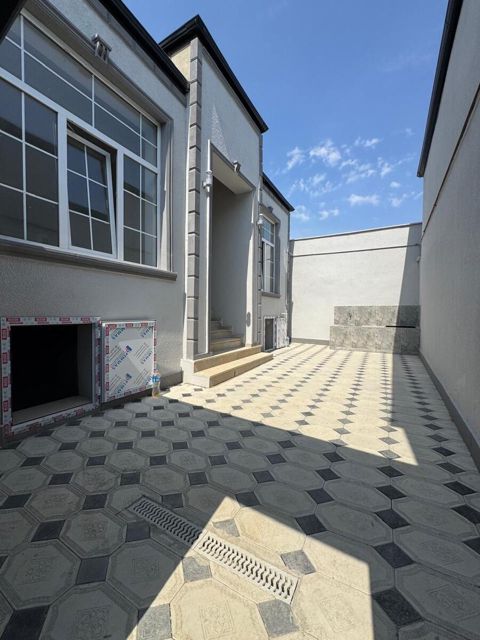 Satılır 3 otaqlı həyət evi/bağ evi 60 m² — Bakı