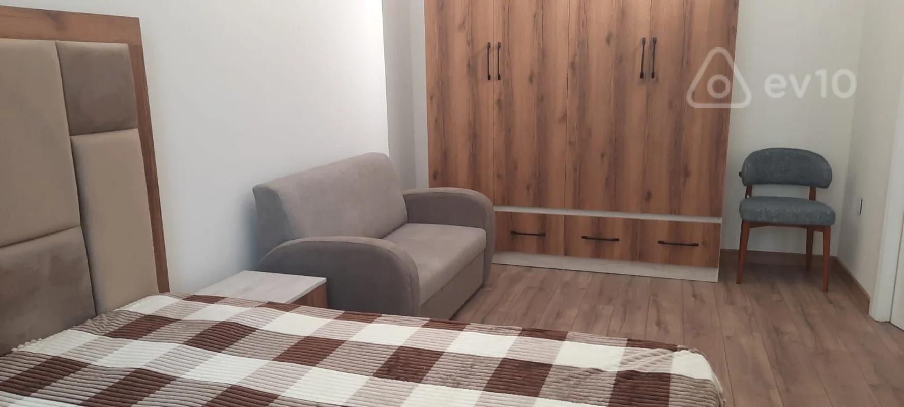 4 otaqlı mənzil, 100 m², Azərbaycan prospekti — kirayə — Mənzil, Bakı (7)
