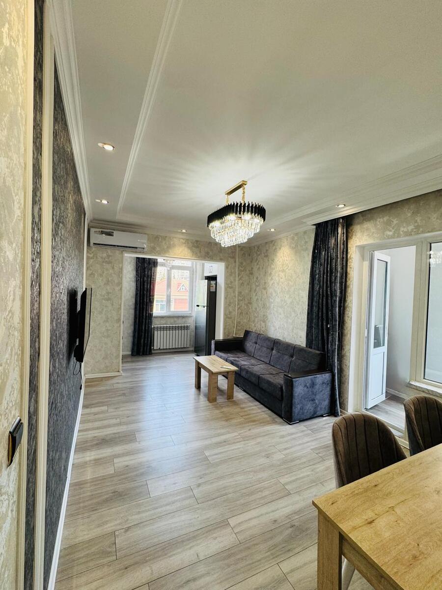 Satılır 2 otaqlı köhnə tikili 50 m² — Mənzil, Bakı (2)