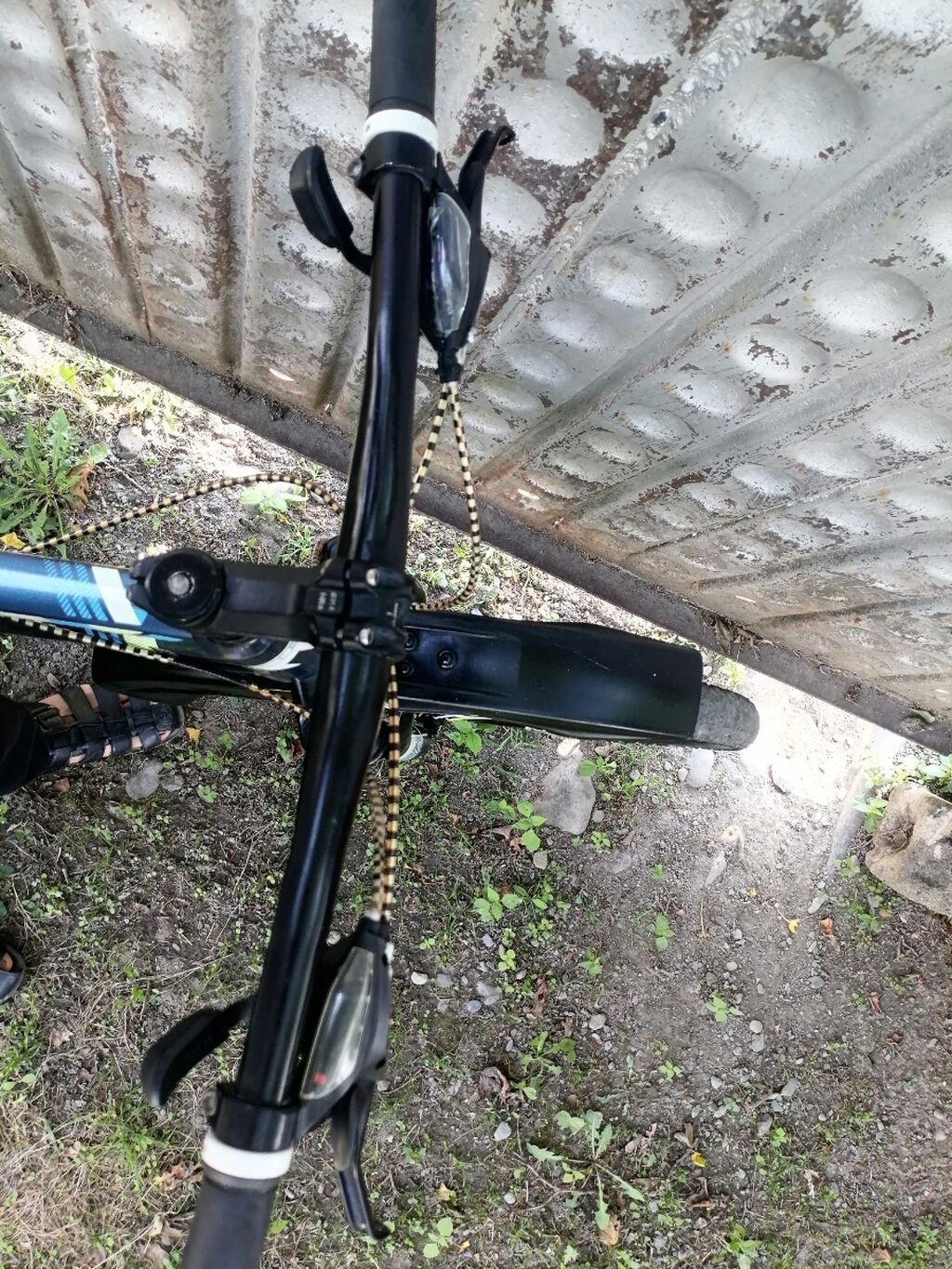 Velosiped yaxşı vəziyyətdədi Bidene problemi var ön tormoz yoxdu qalan — Dağ velosipedləri, Bakı (8)