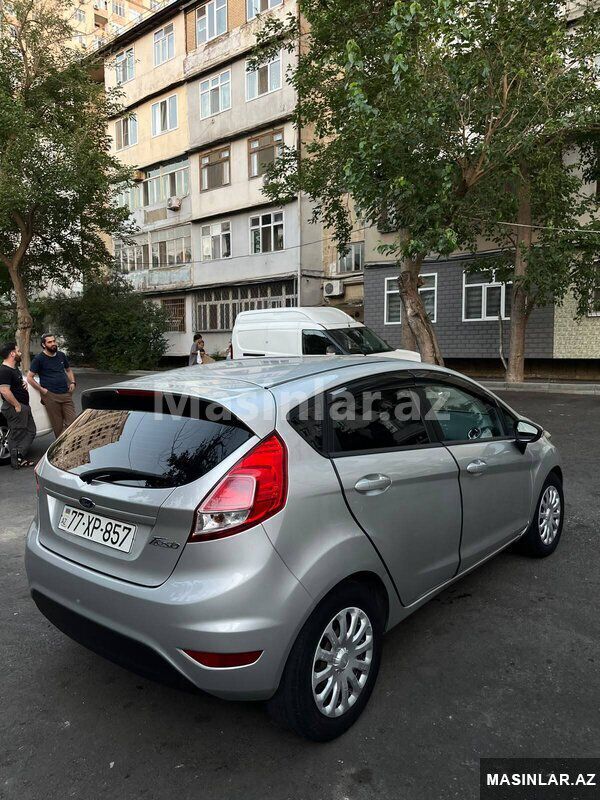Ford Fiesta, 2017 il 77-XP-857 — Avtomobillər, Bakı (3)