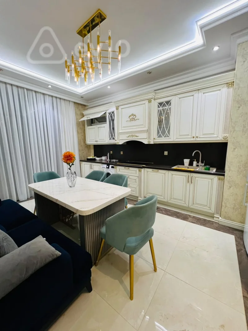 3 otaqlı mənzil, 90 m², Ünvan: Ağ Şəhər, Qarabağ Atları Meydanı — kirayə — Mənzil, Bakı (8)