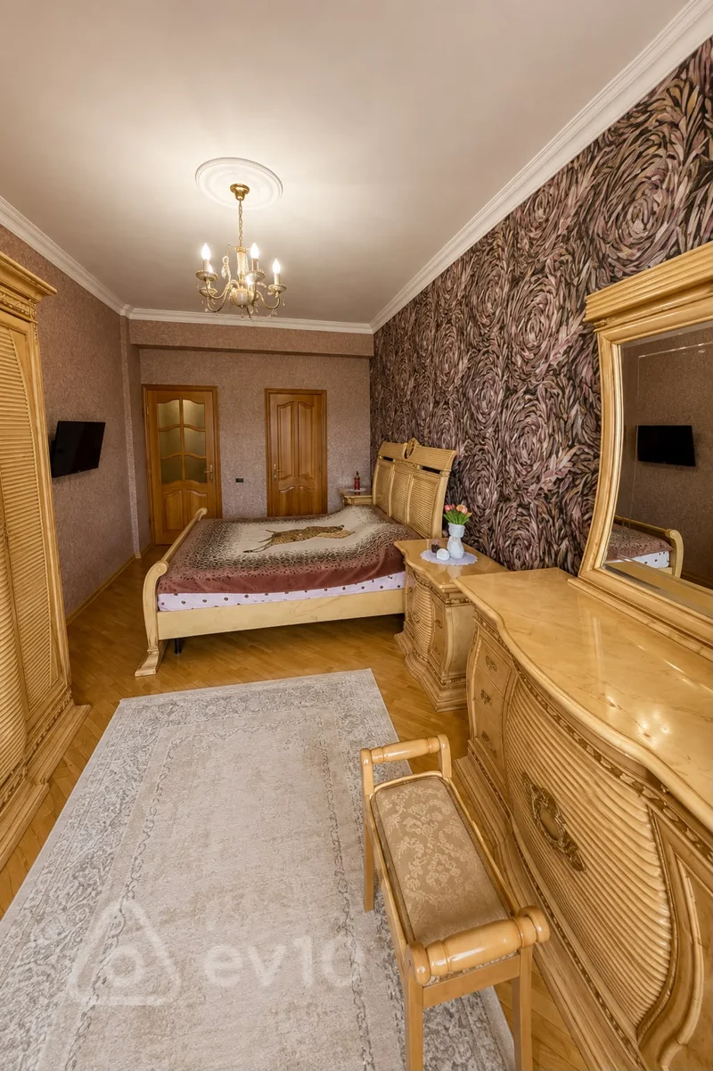 4 otaqlı mənzil, 130 m², Şərizadə küçəsi — Mənzil, Bakı (8)