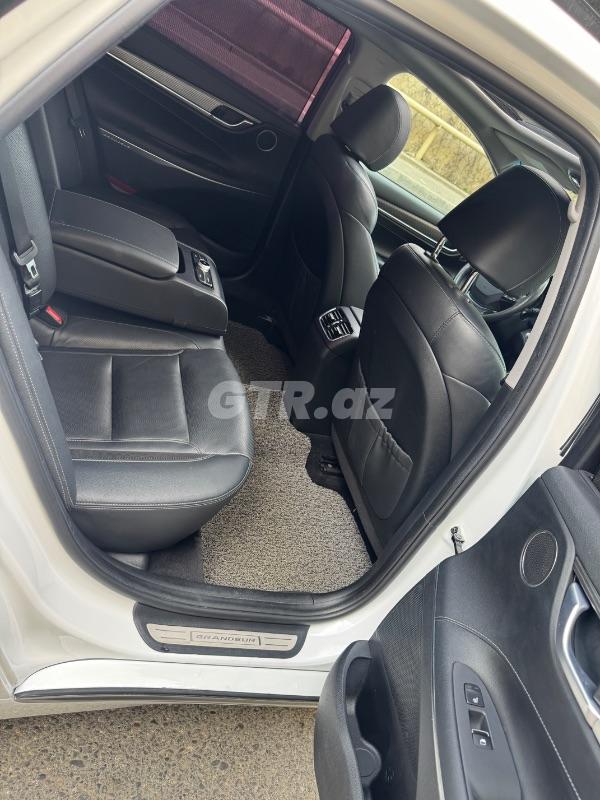 Hyundai Grandeur 2.2 L, 2017, 188 000 km 88-CA-484 — Avtomobillər, Bakı (9)