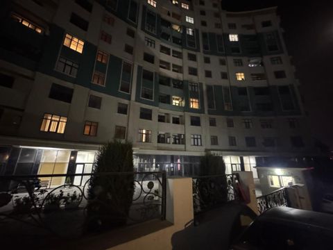 Satılır 2 otaqlı yeni tikili 82 m² — Bakı