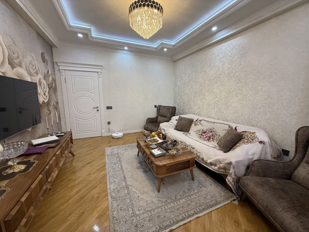 İcarəyə verilir 3 otaqlı yeni tikili 130 m² — Mənzil, Bakı (11)