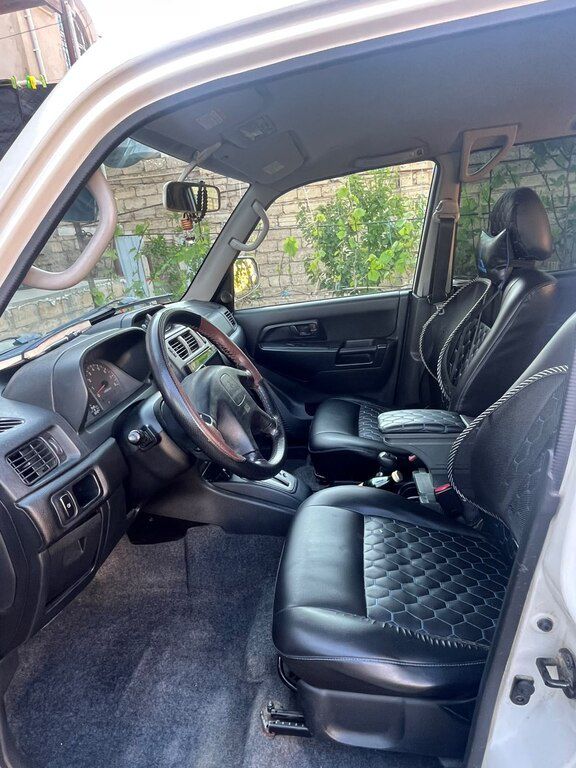 Mitsubishi Pajero io, 2.0 L, 2001 il, 326 000 km 99-LL-560 — Avtomobillər, Bakı (10)