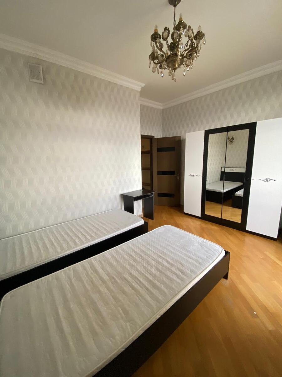 İcarəyə verilir 3 otaqlı yeni tikili 110 m² — Mənzil, Bakı (9)