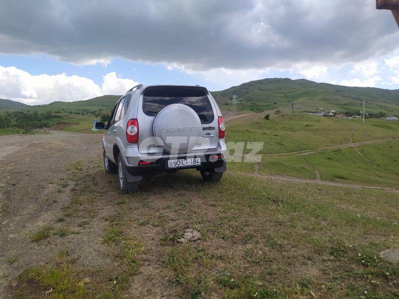 Chevrolet Niva 1.7 L, 2011, 59 000 km 90-LT-184 — Avtomobillər, Lənkəran (6)